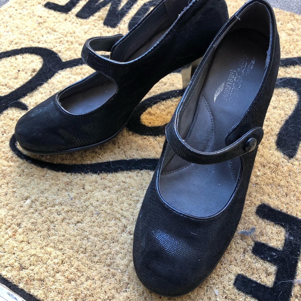 Mary Jane Heel (NEW)
